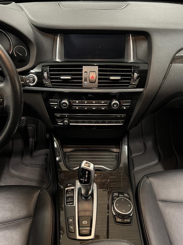 2015 BMW X3 xDrive28d photo