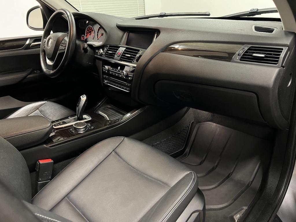 2015 BMW X3 xDrive28d photo