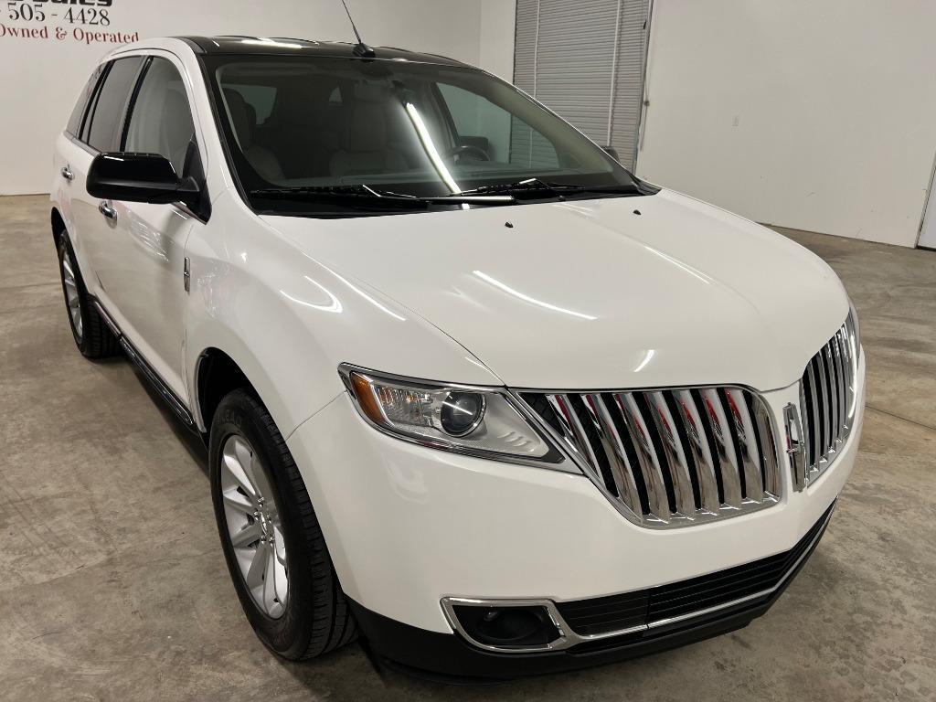 2011 Lincoln MKX photo