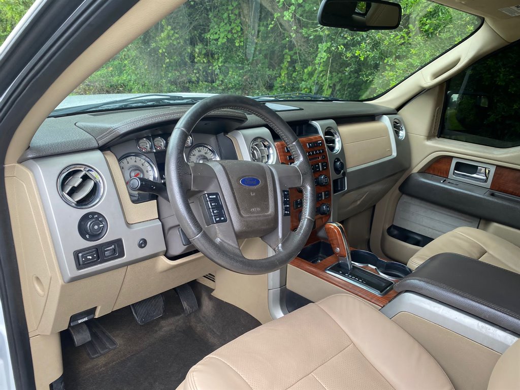 2009 Ford F-150 XL photo