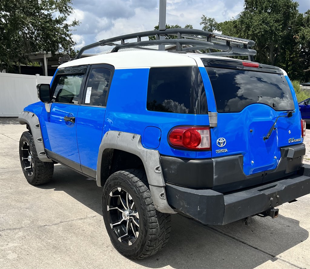 2008 Toyota FJ Cruiser photo