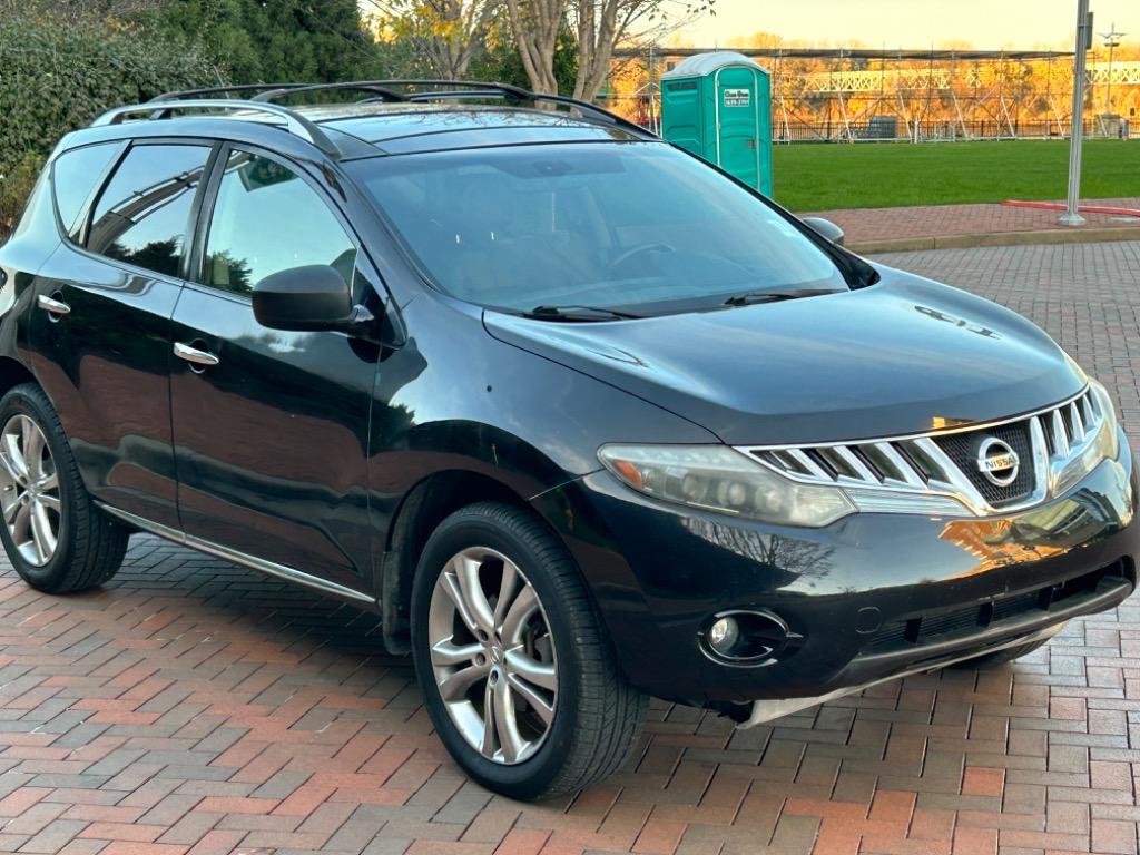 2010 Nissan Murano S photo