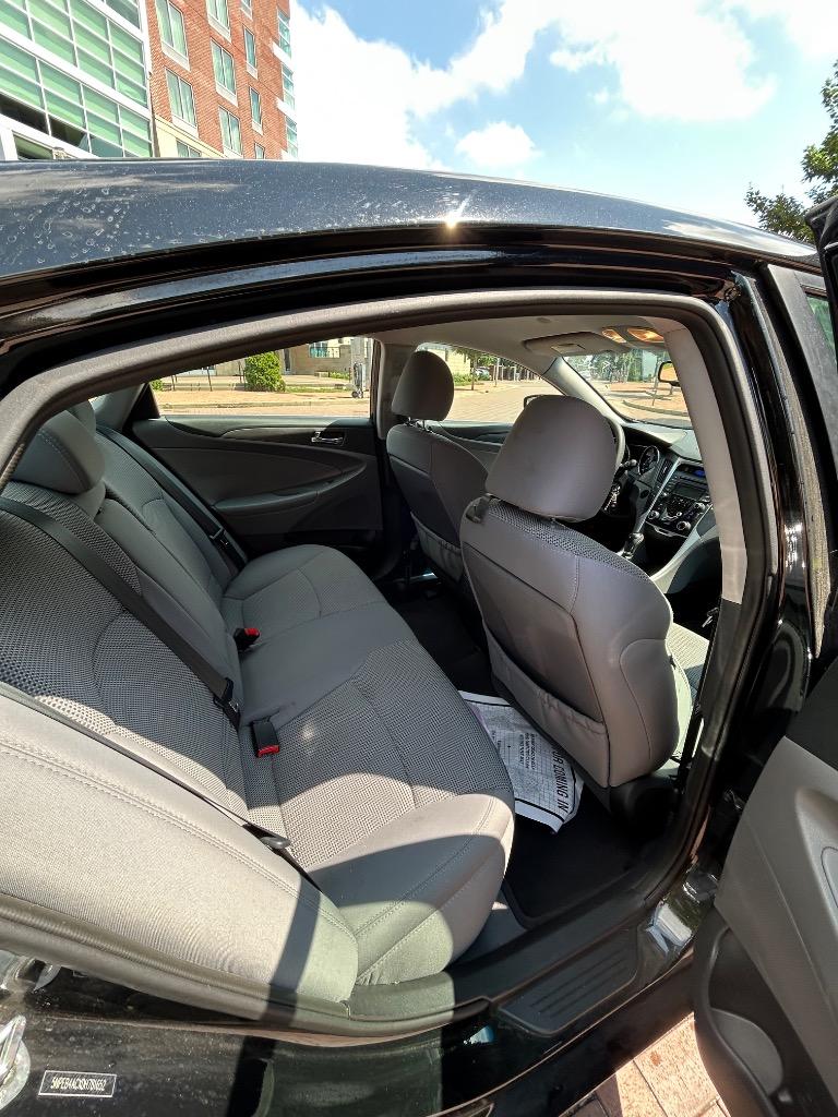 2013 Hyundai Sonata - $9,995