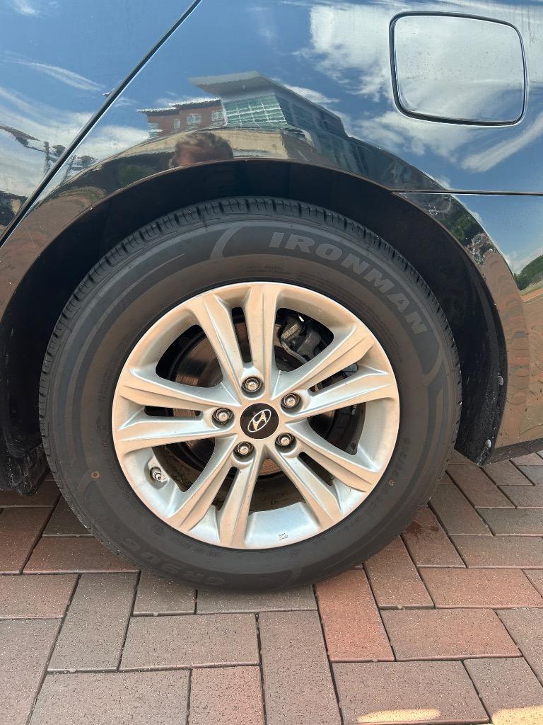 2013 Hyundai Sonata - $9,995
