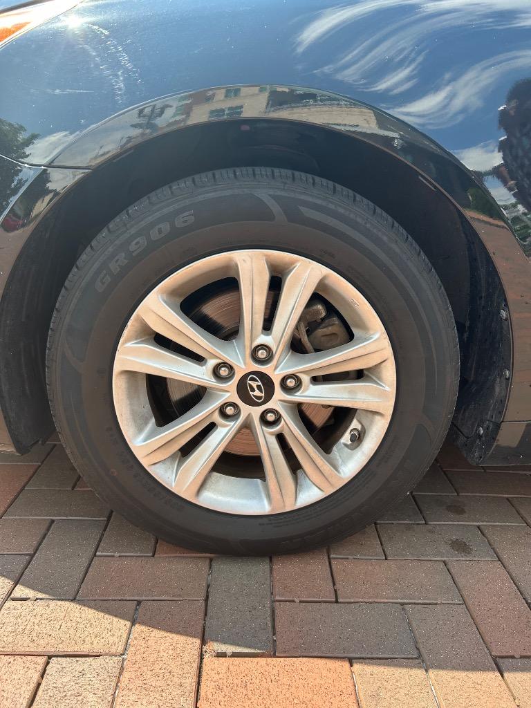 2013 Hyundai Sonata - $9,995