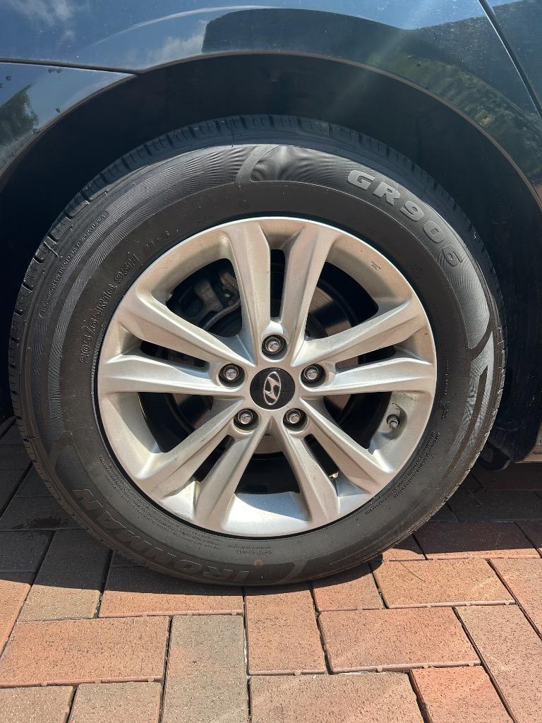 2013 Hyundai Sonata - $9,995