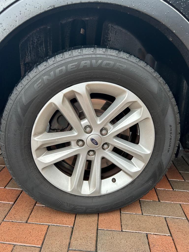 2014 Ford Explorer - $9,995