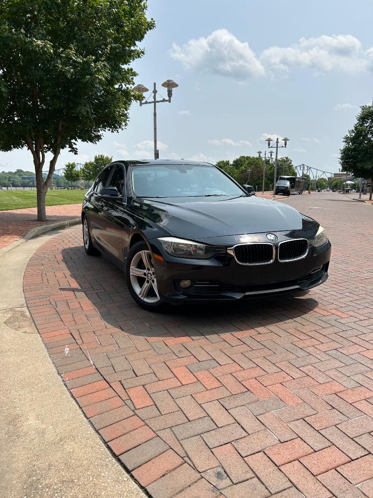 2015 BMW 3-Series 328i photo
