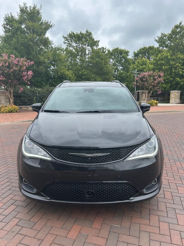 2018 Chrysler Pacifica - $12,995