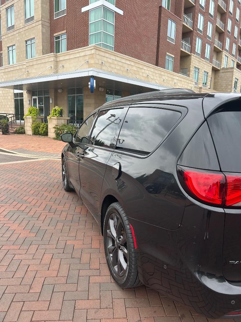 2018 Chrysler Pacifica - $12,995