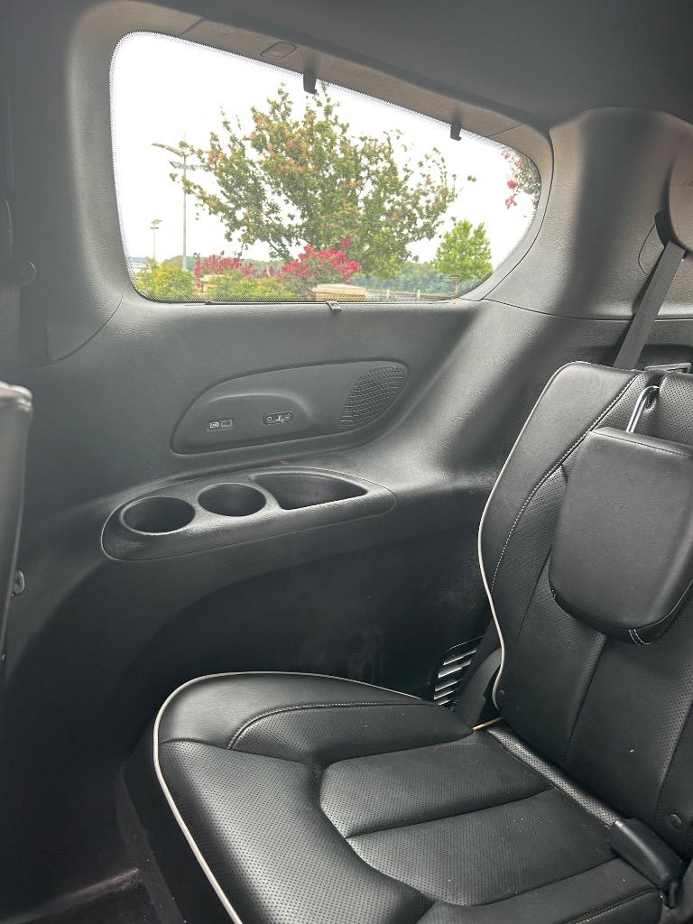 2018 Chrysler Pacifica - $12,995