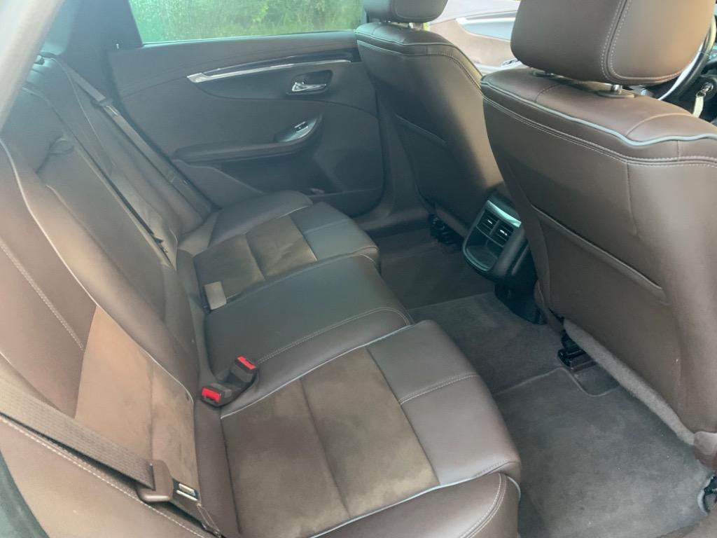 2015 Chevrolet Impala LT photo