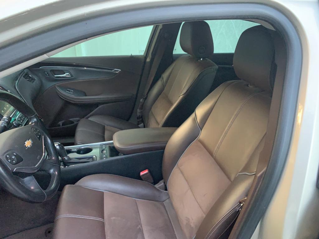 2015 Chevrolet Impala LT photo