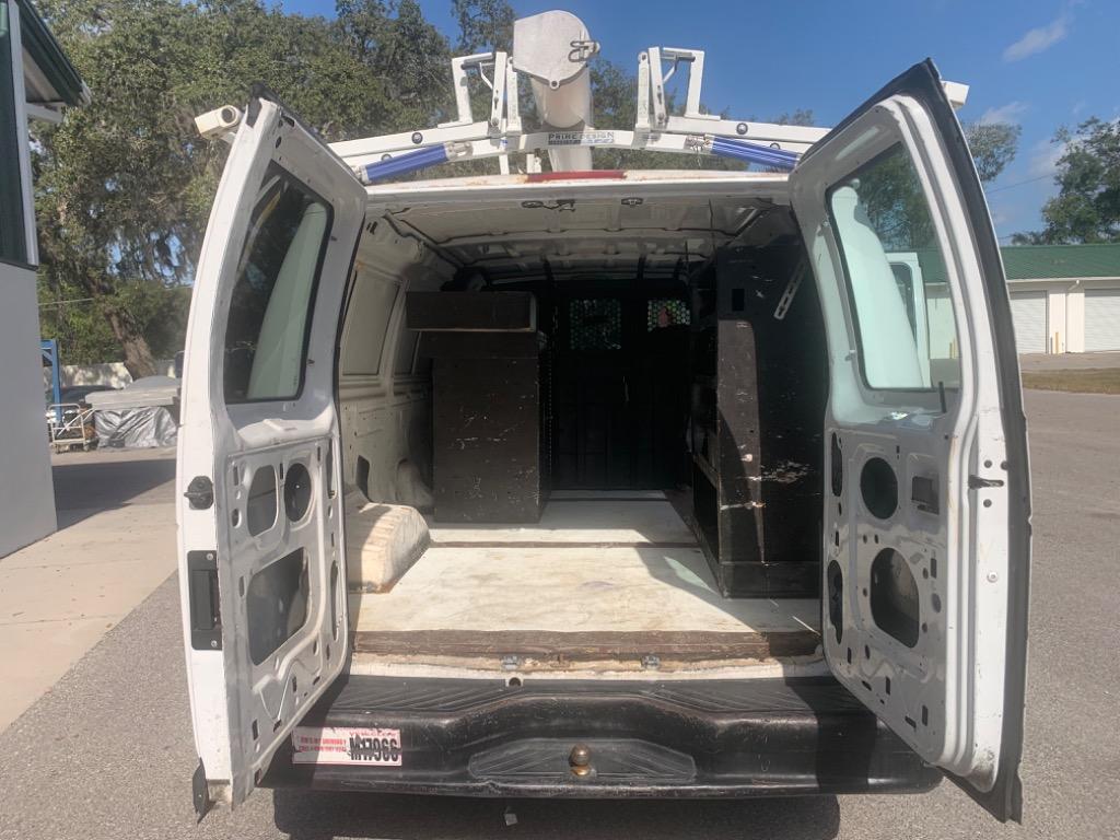 2006 Ford E-150  photo