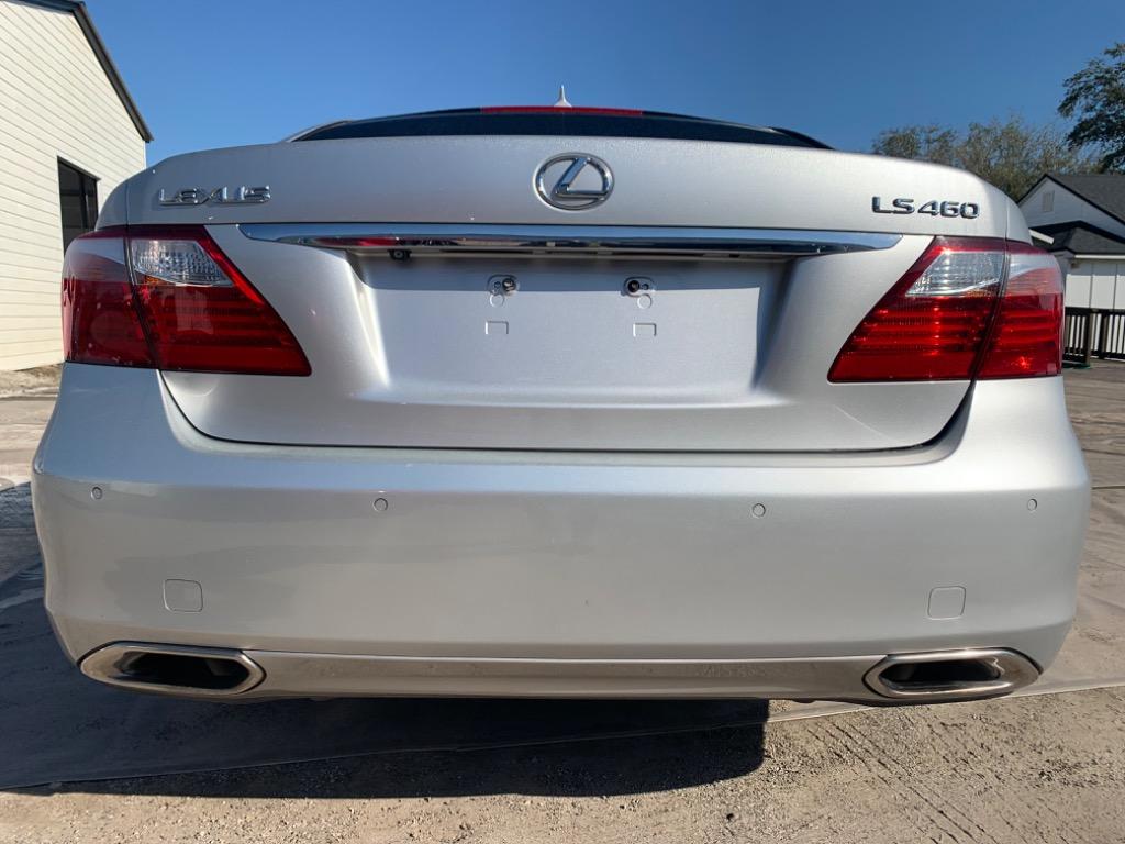 2010 Lexus LS 460 photo