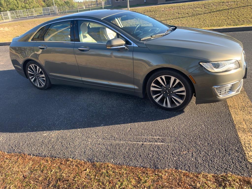 2017 Lincoln MKZ Select photo