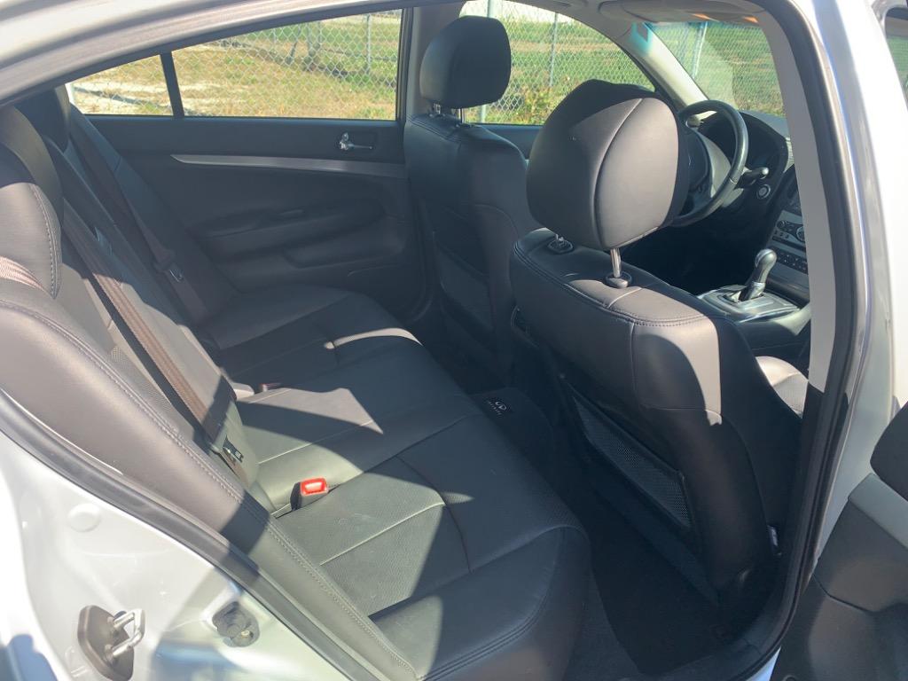 2013 Infiniti MDX Journey photo