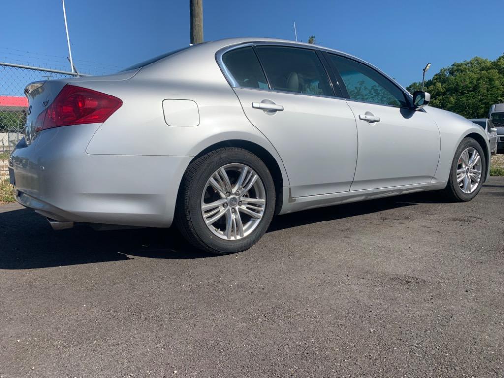 2013 Infiniti MDX Journey photo