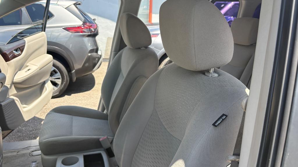 2013 Nissan Quest - $5,788