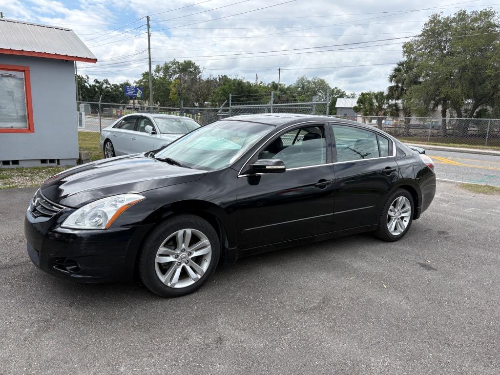 2012 Nissan Altima - $7,988