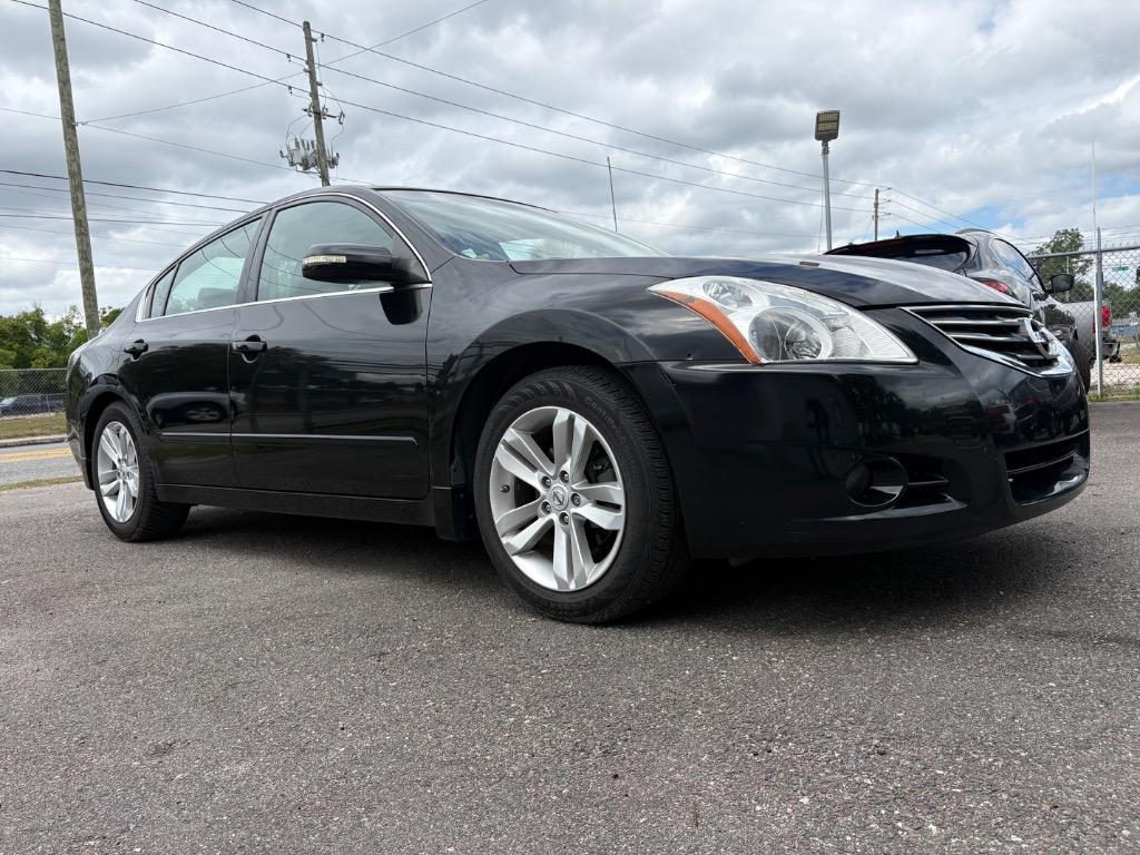 2012 Nissan Altima - $7,988