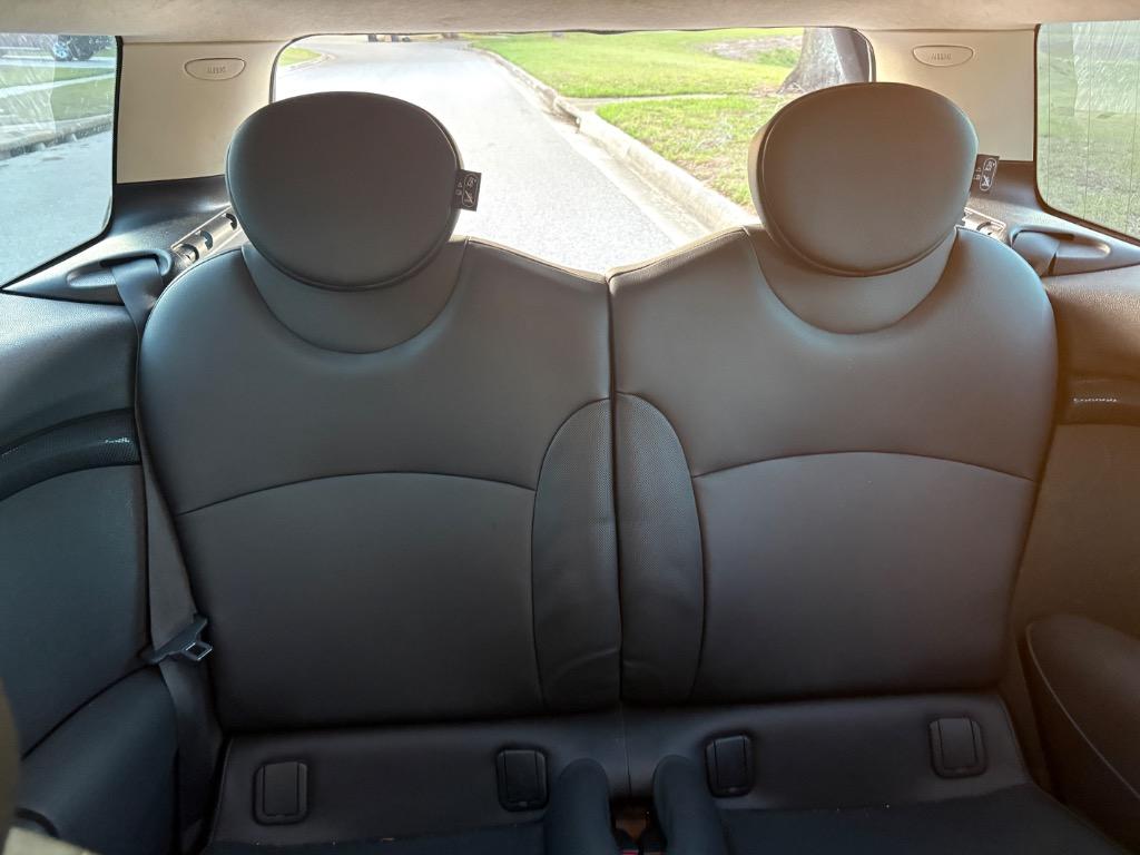 2013 MINI Clubman - $5,488