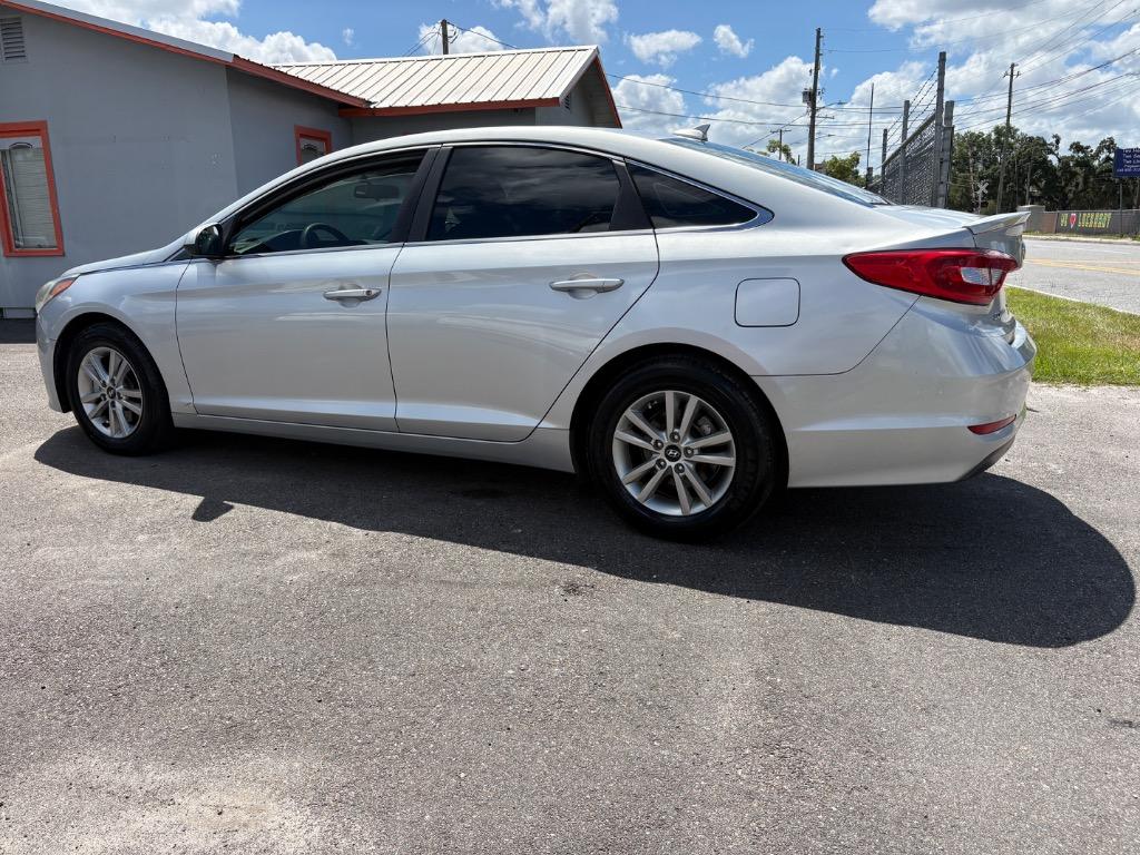 2017 Hyundai Sonata - $6,988