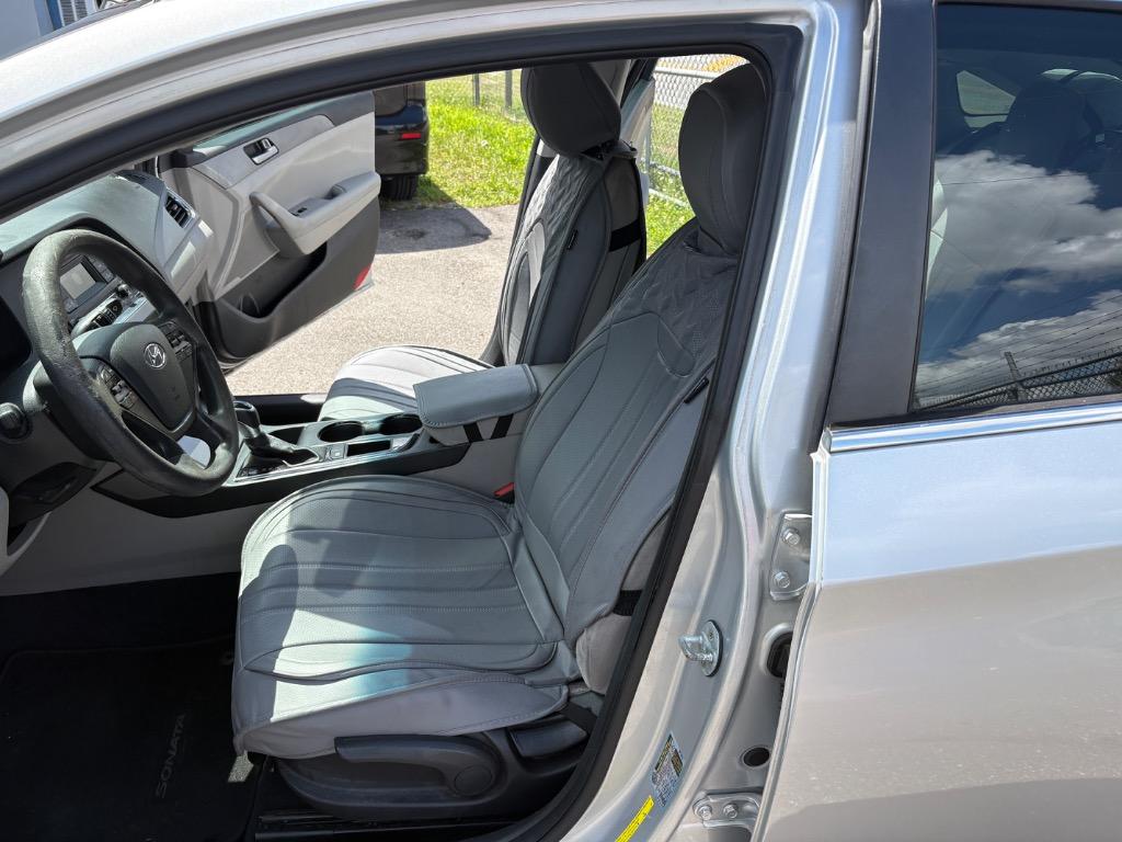 2017 Hyundai Sonata - $6,988