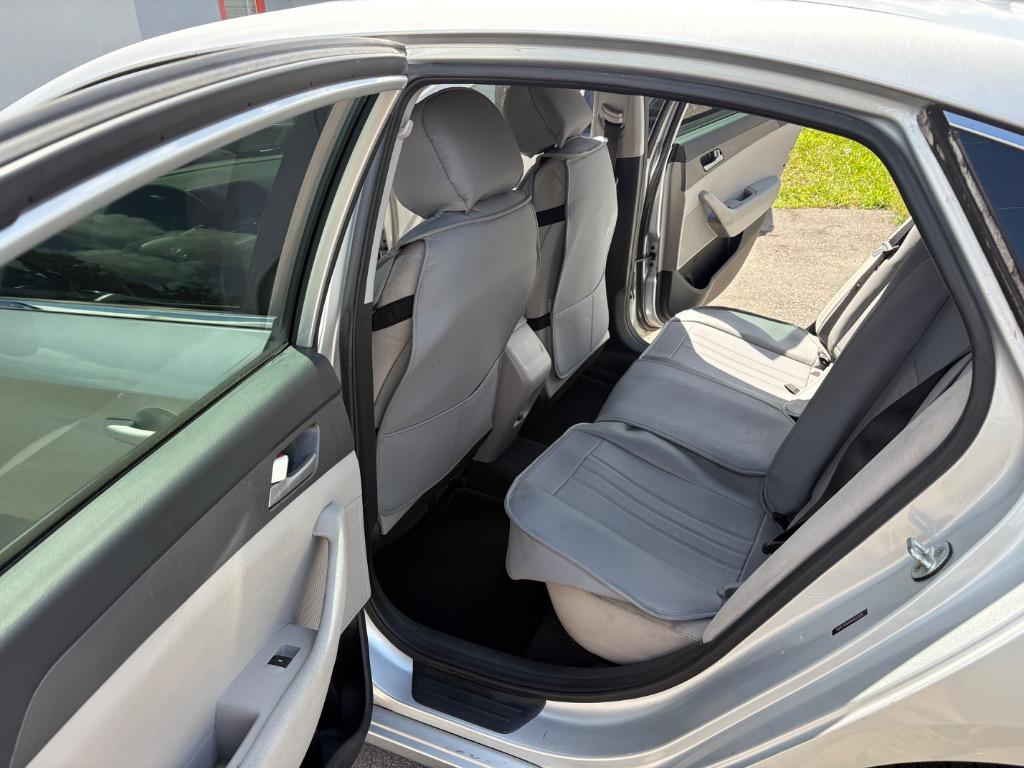 2017 Hyundai Sonata - $6,988