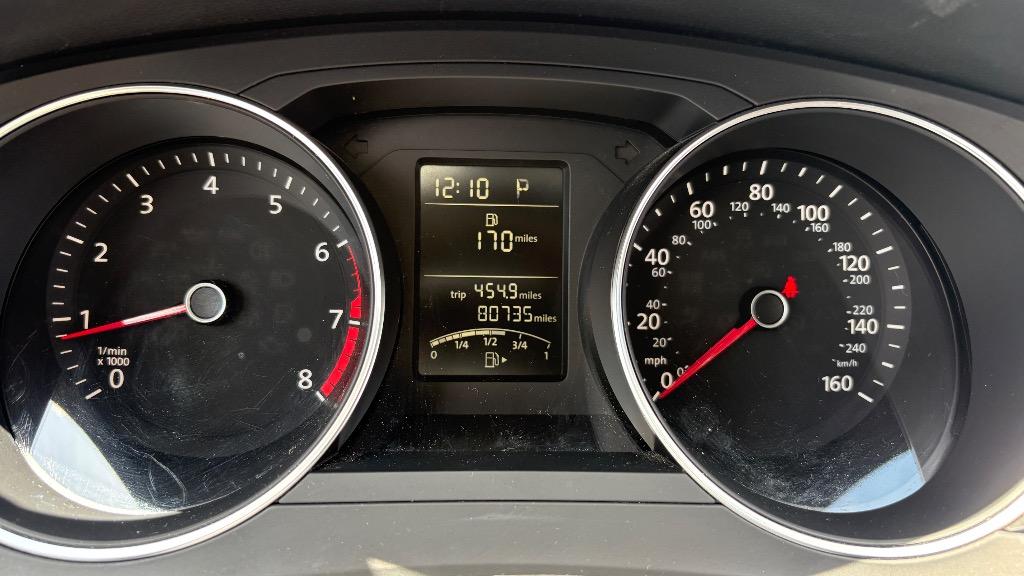 2017 Volkswagen Jetta - $8,988