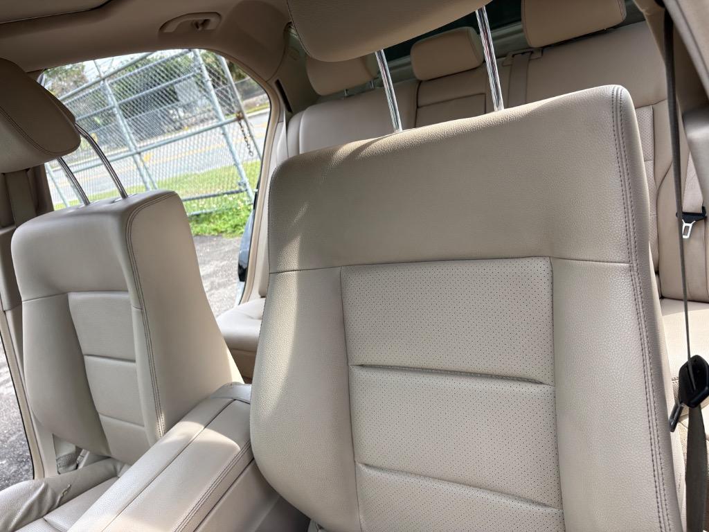 2015 Mercedes-Benz E Class - $13,988