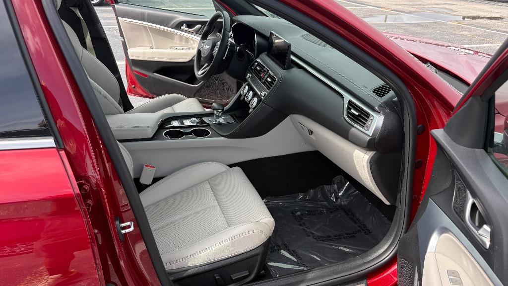 2023 Genesis G70 - $33,988