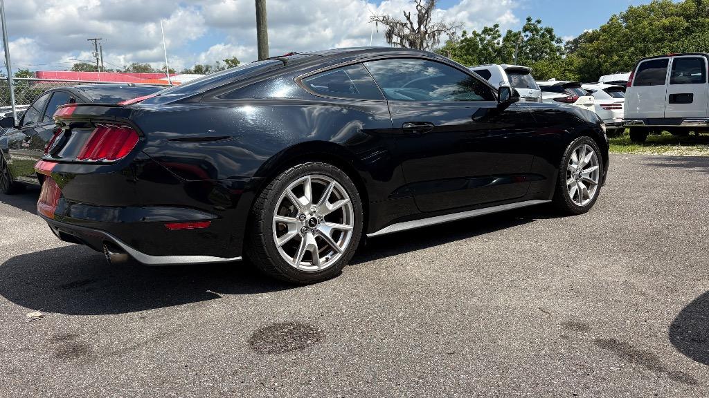 2015 Ford Mustang - $14,988