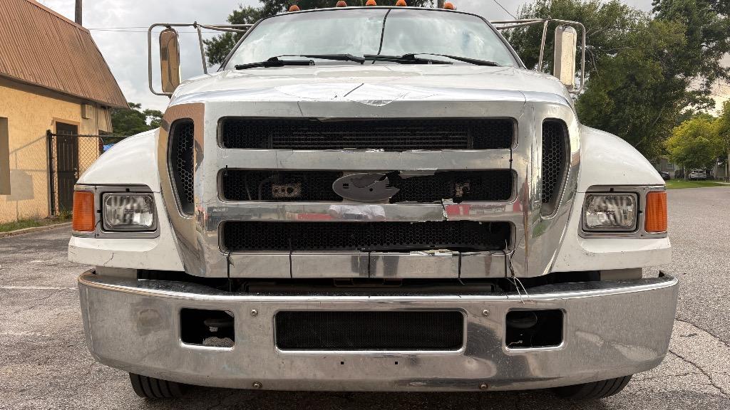 2007 Ford F-650 - $19,588
