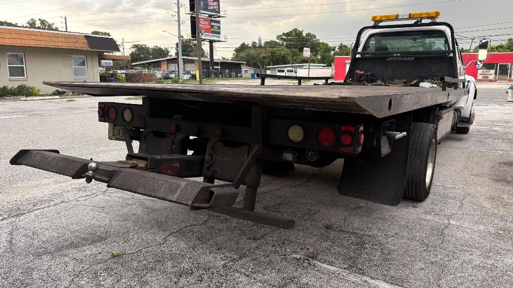 2007 Ford F-650 - $19,588