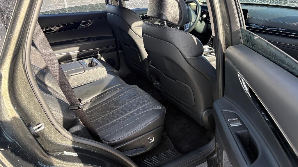 2025 Genesis GV80 - $38,588