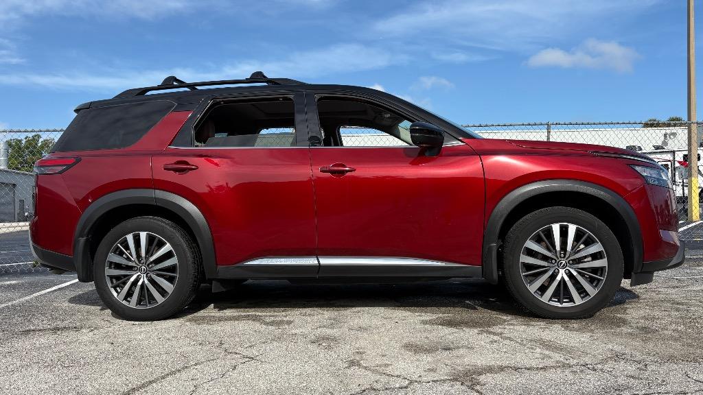 2022 Nissan Pathfinder - $29,588