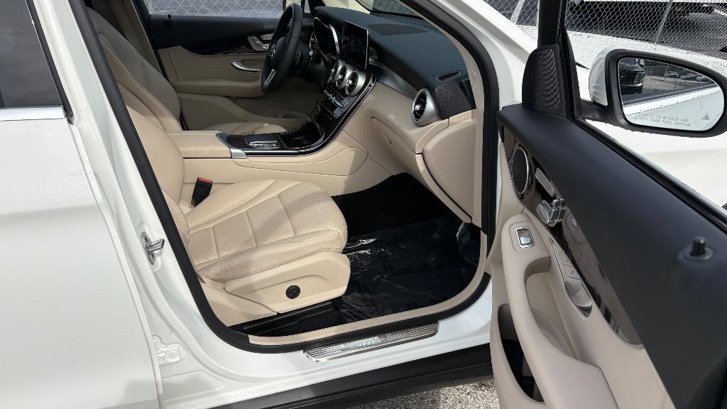 2022 Mercedes-Benz C-Class - $32,788