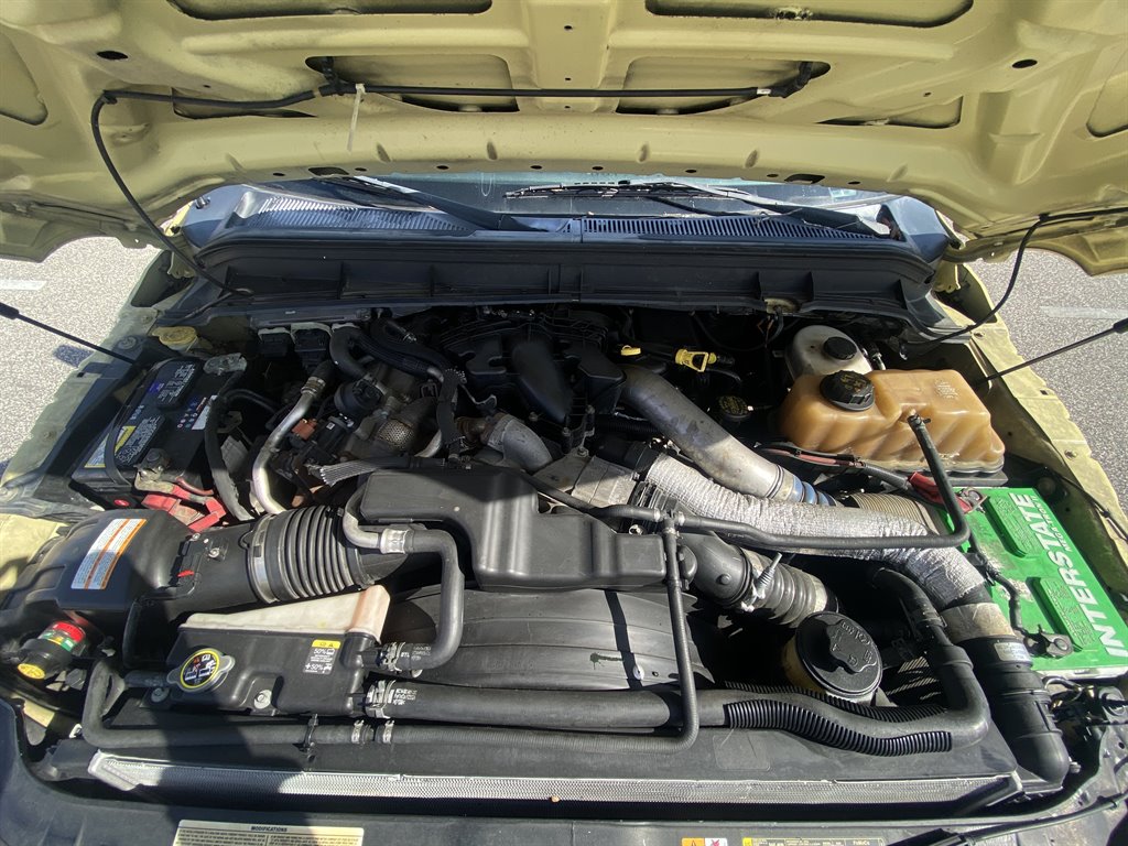 2011 Ford F-550 XL photo