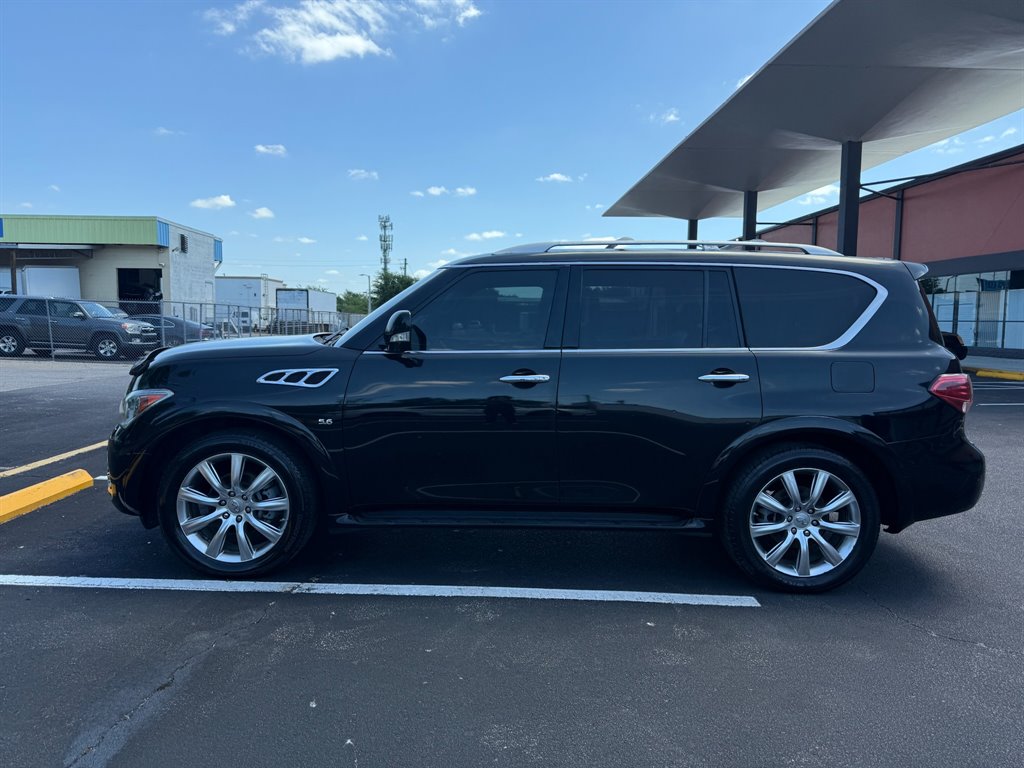 2014 Infiniti QX80 photo