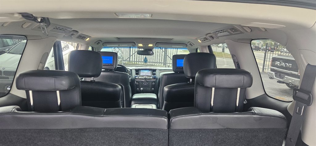 2014 Infiniti QX80 photo