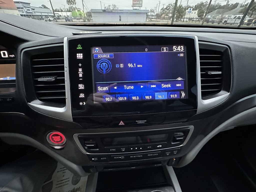 2016 Honda Pilot EX-L photo