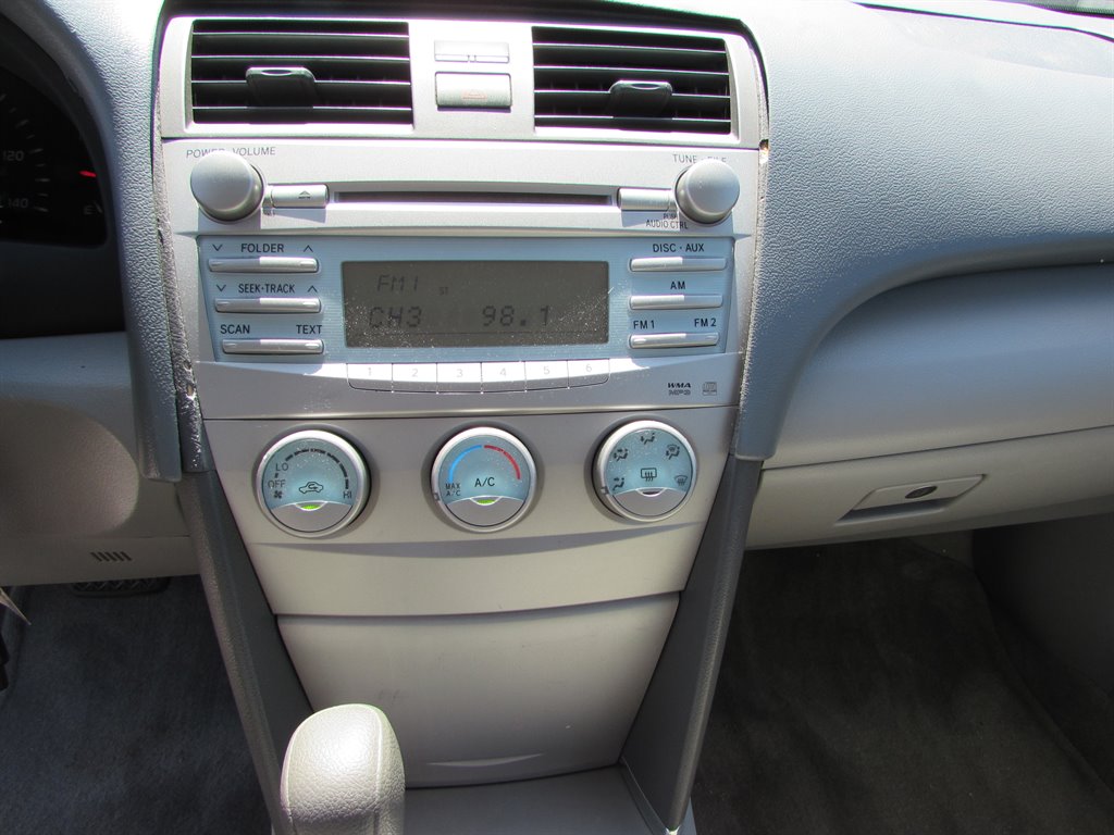 2008 Toyota Camry photo