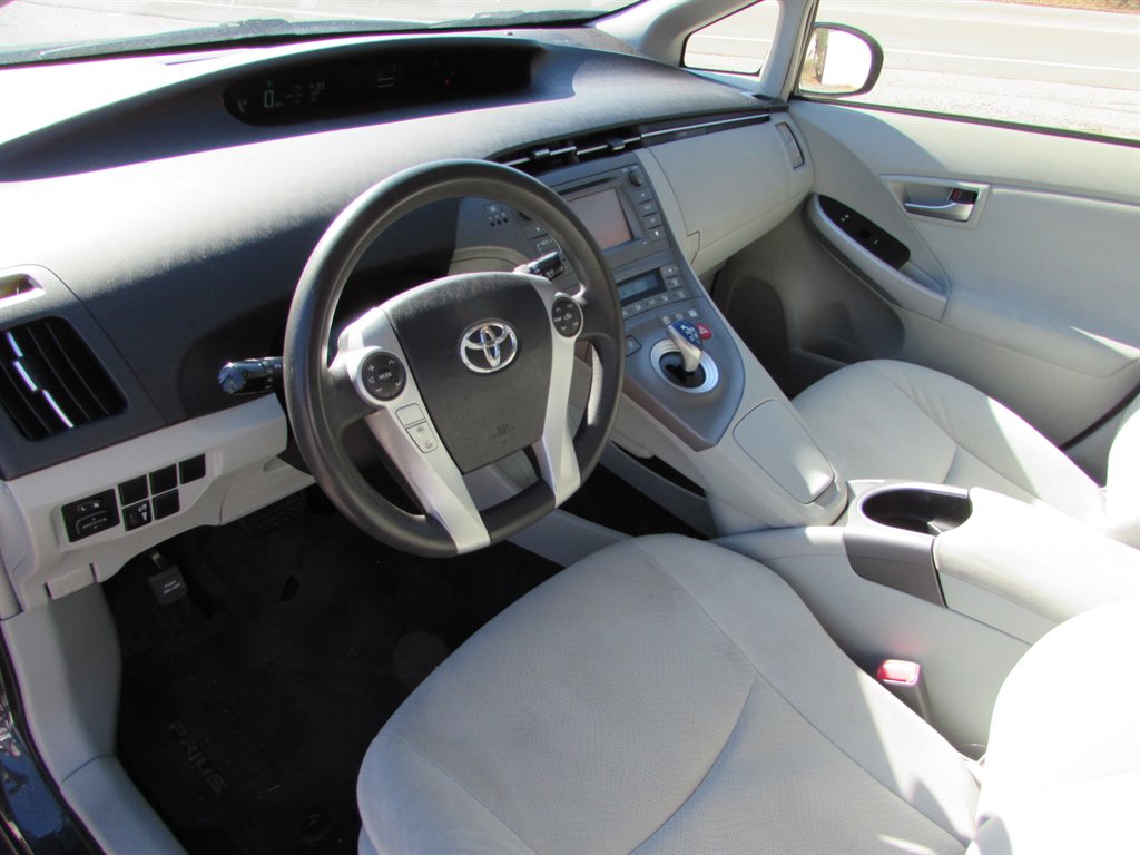 2012 Toyota Prius Two photo