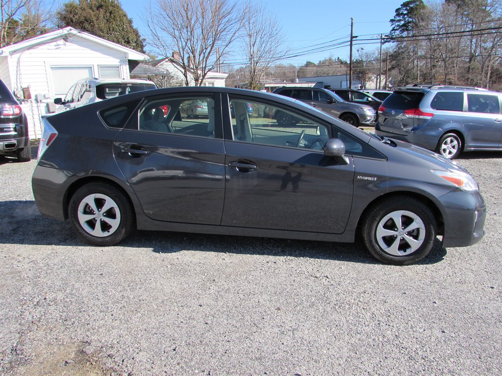 2012 Toyota Prius Two photo