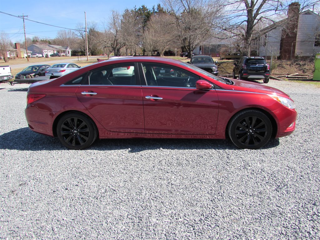 2011 Hyundai Sonata SE 2.0T photo