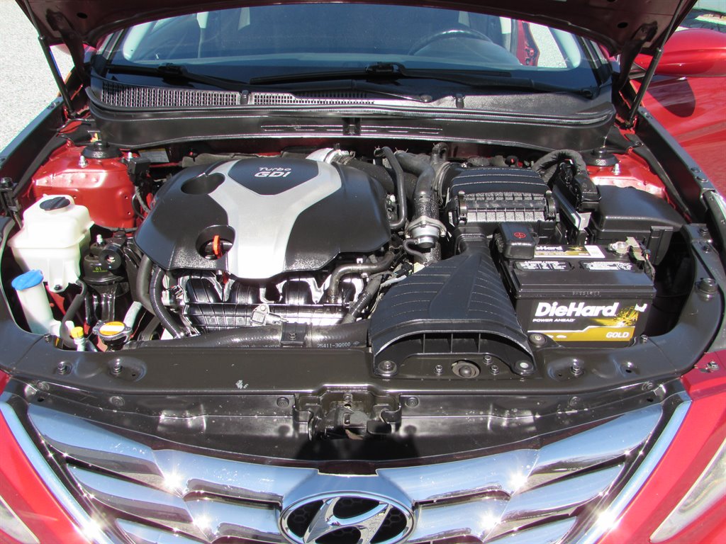 2011 Hyundai Sonata SE 2.0T photo