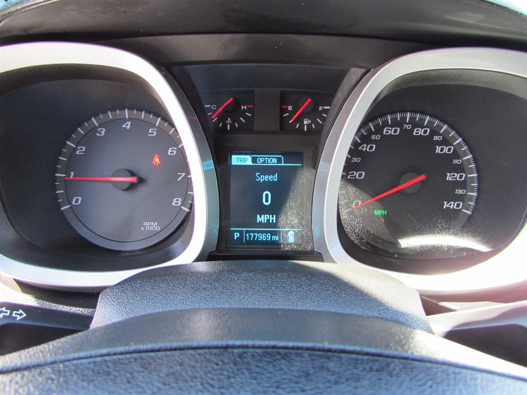 2015 Chevrolet Equinox LS photo