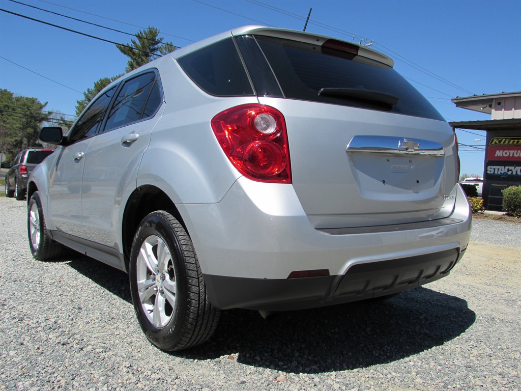 2015 Chevrolet Equinox LS photo