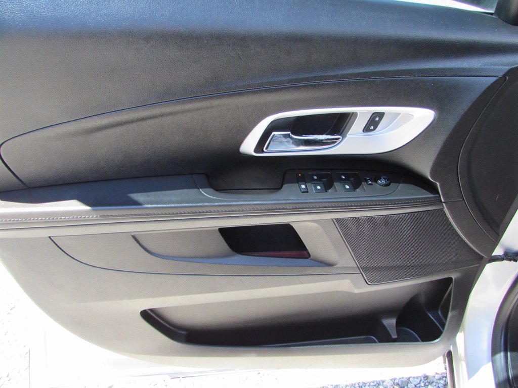 2015 Chevrolet Equinox LS photo